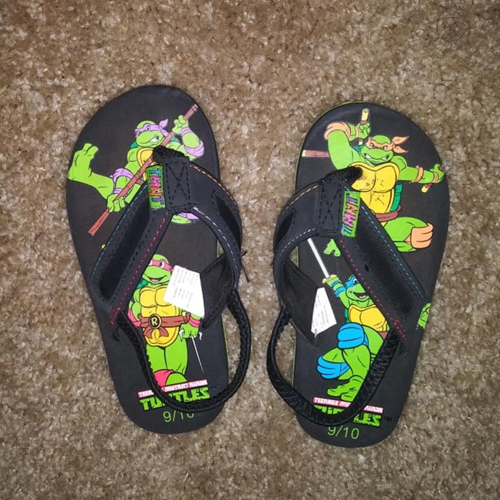 Boys sandals